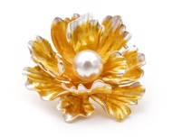 Broche - orange blomst med perle 